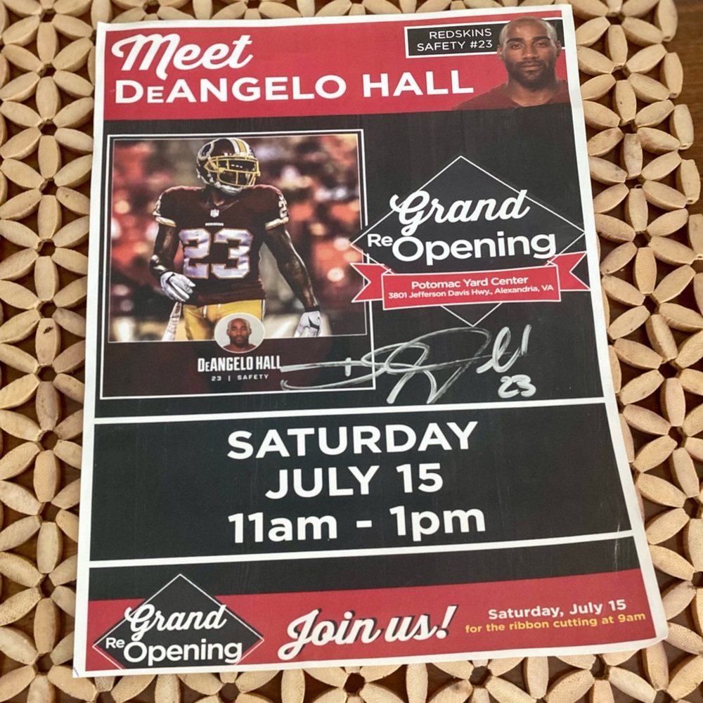 D’ANGELO HALL REDSKINS #23 AUTOGRAPHED MEET GREET FOOTBALL MEMORABILIA COLLECTOR